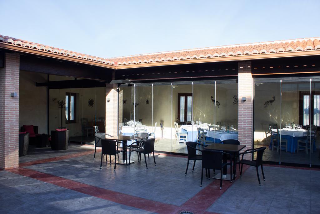 Hotel-Restaurante Casa Blava 알지라 외부 사진