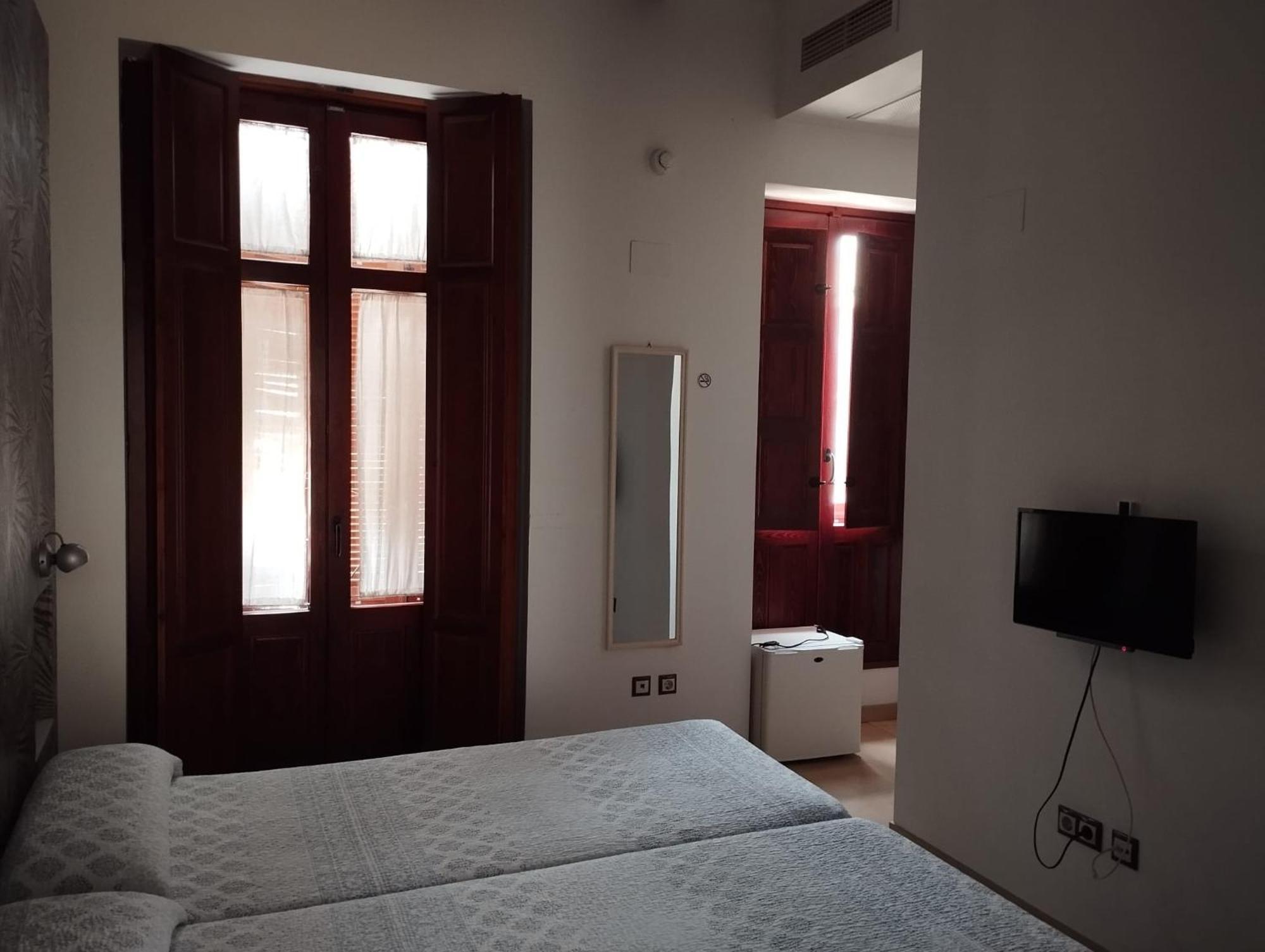 Hotel-Restaurante Casa Blava 알지라 외부 사진